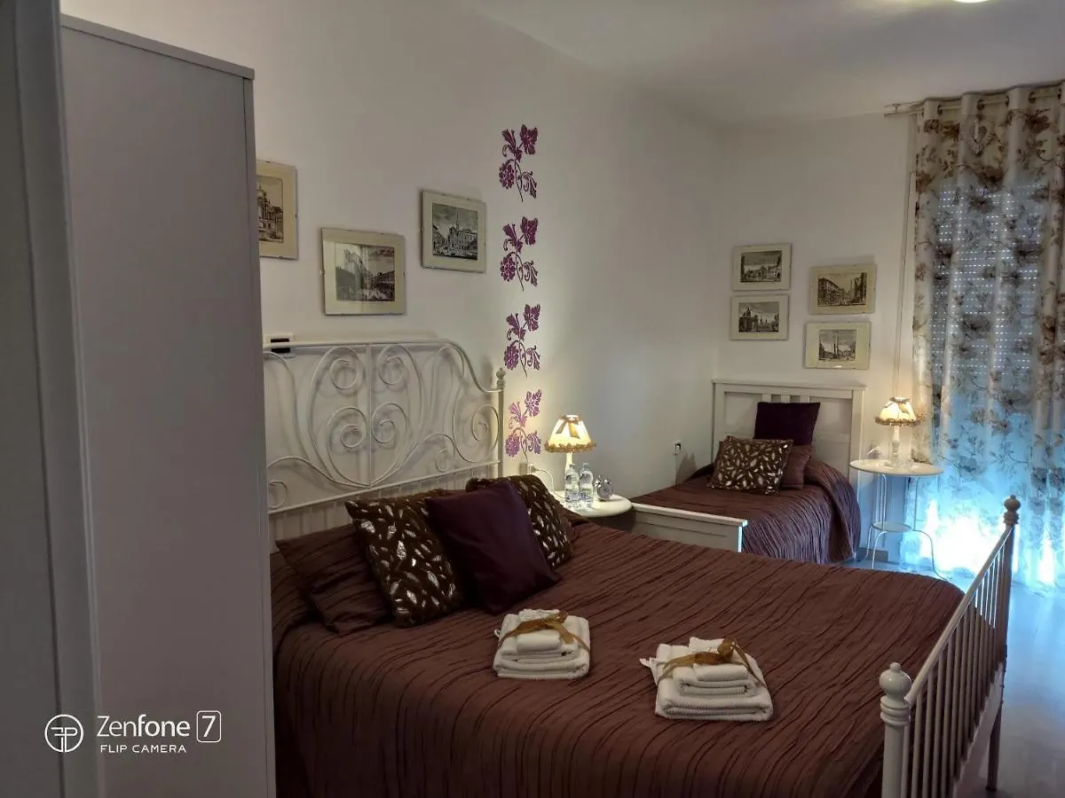 B&B San Vitale Bologne 2*,  Italie